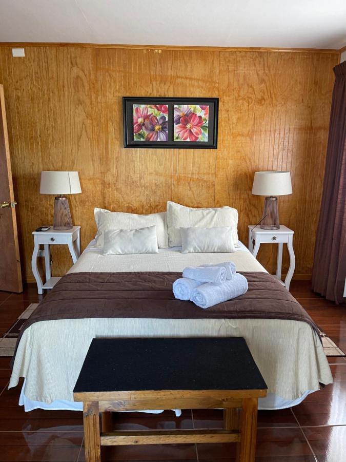 Teanehi Bed & Breakfast Hanga Roa Exterior foto