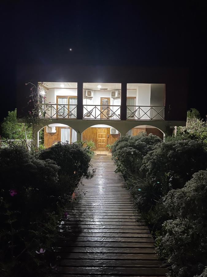 Teanehi Bed & Breakfast Hanga Roa Exterior foto