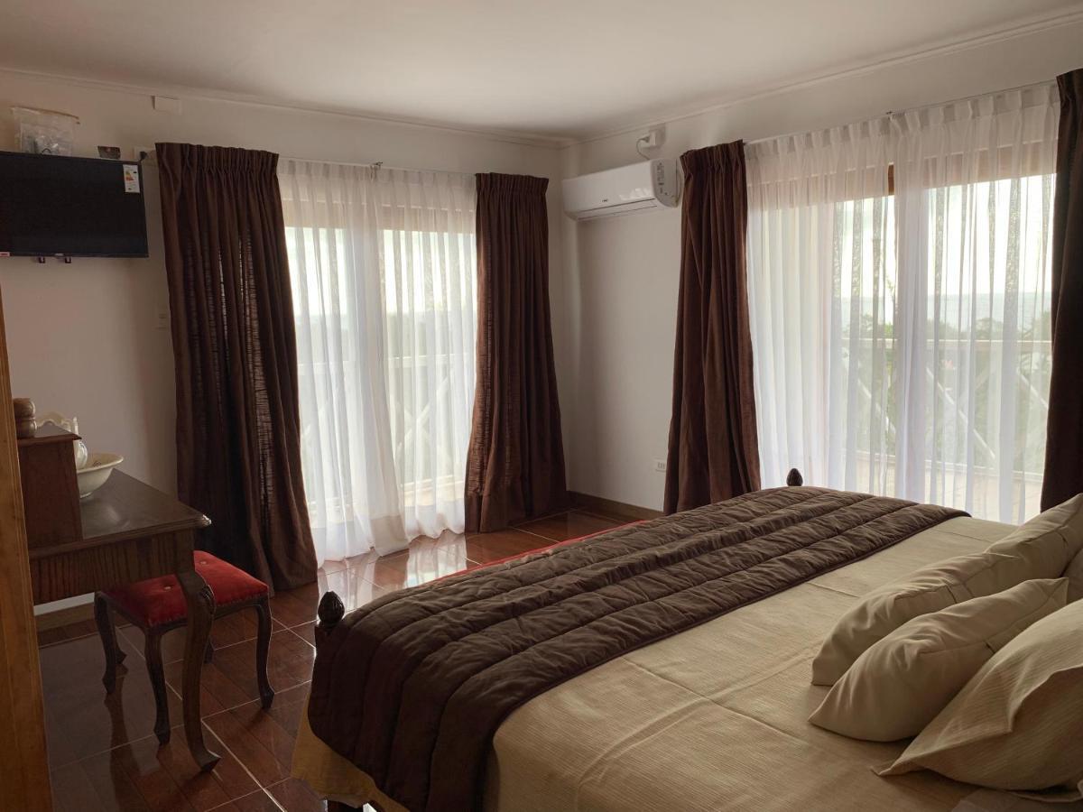Teanehi Bed & Breakfast Hanga Roa Exterior foto